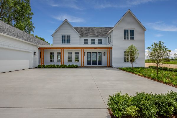 Concrete Driveway Service in Fairhope